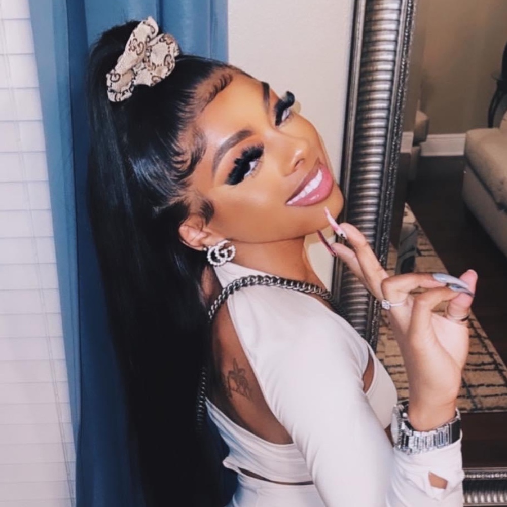 Meet your Posher, Chrissy